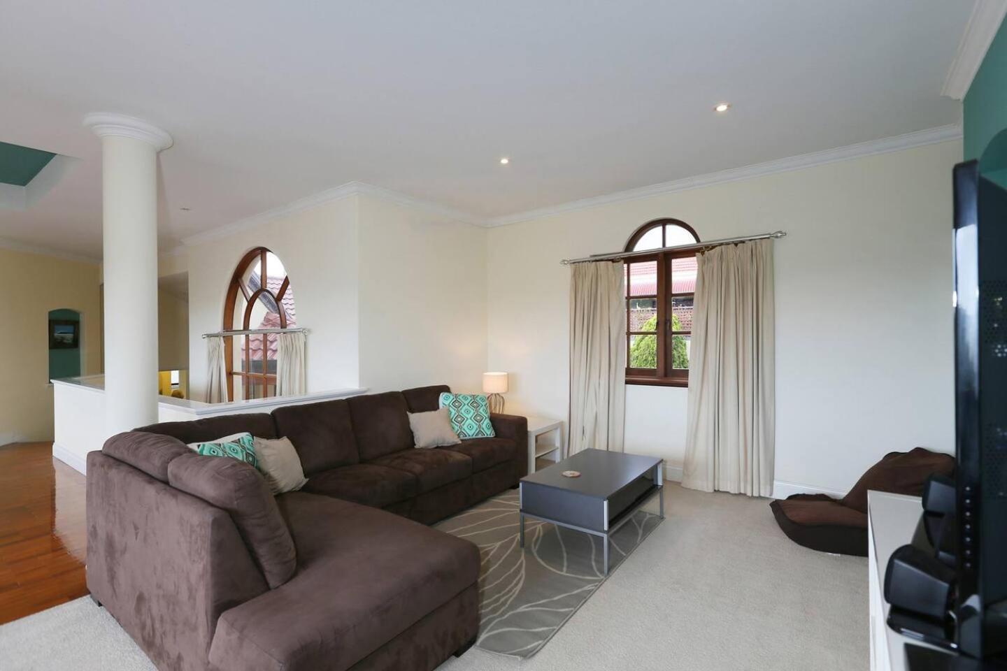 Rancho Relaxo - Great For Longer Stays! Free Wifi Scarborough Экстерьер фото